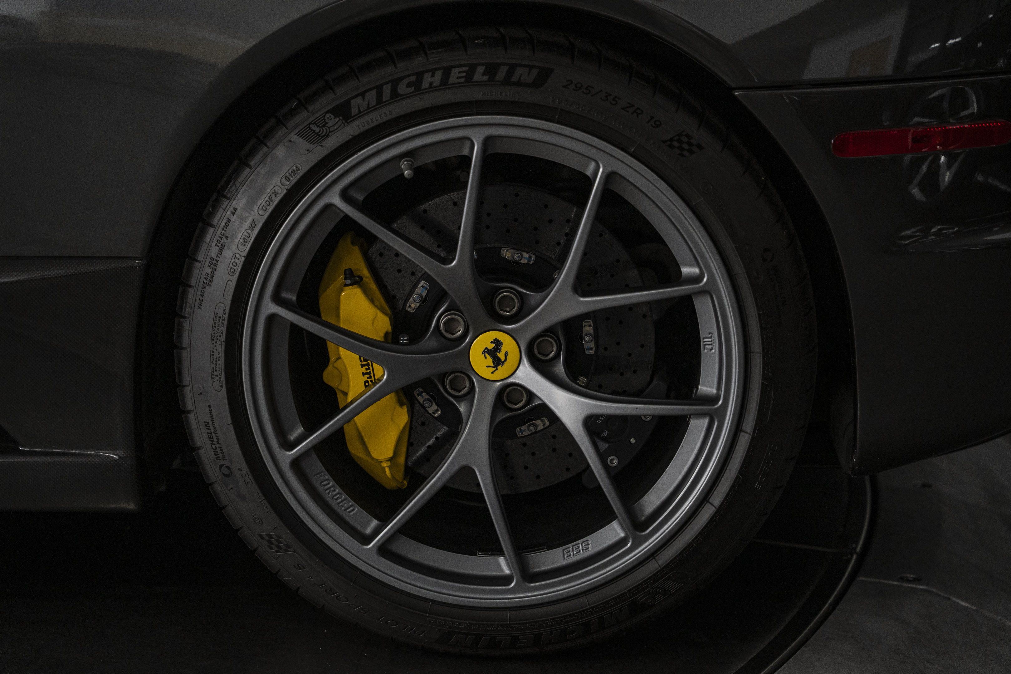 Used 2009 Ferrari F430 Scuderia RWD image 36