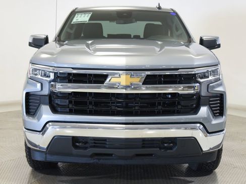Used 2025 Chevrolet Silverado 1500 LT AWD/4WD image 5