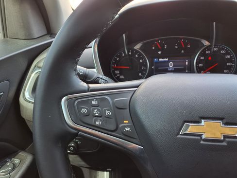 Used 2024 Chevrolet Equinox LT image 17