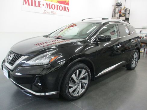 Used 2020 Nissan Murano SL image 3