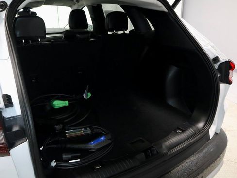 Certified 2023 Ford Escape SE image 14