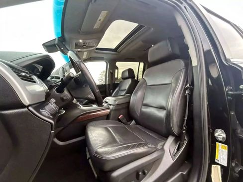 Used 2018 GMC Yukon XL SLT image 10