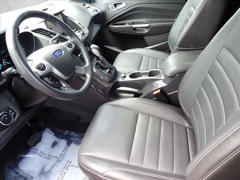 Used 2015 Ford Escape Titanium w/ Equipment Group 301A AWD/4WD image 11