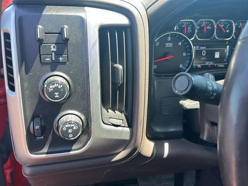 Used 2018 GMC Sierra 1500 SLT AWD/4WD image 11