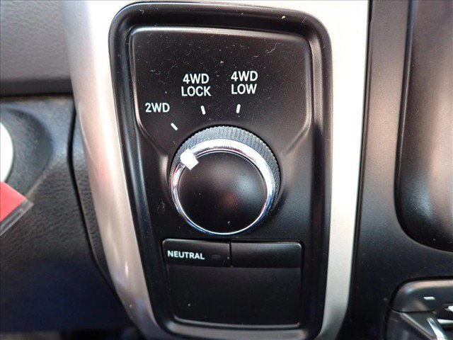 Used 2015 RAM 3500 Big Horn AWD/4WD image 17