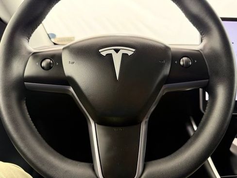 Used 2021 Tesla Model Y Long Range AWD/4WD image 36
