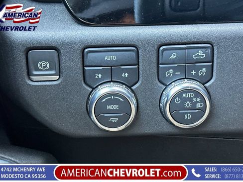 Used 2024 GMC Sierra 1500 SLT AWD/4WD image 36