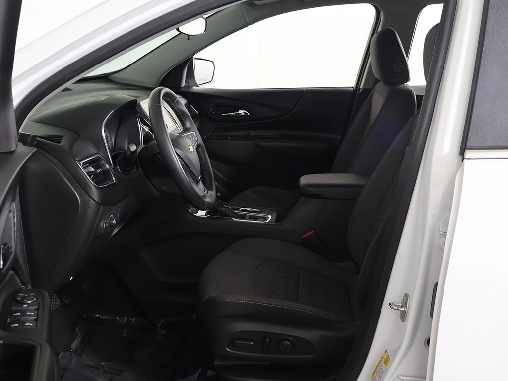Used 2024 Chevrolet Equinox LT AWD/4WD image 24