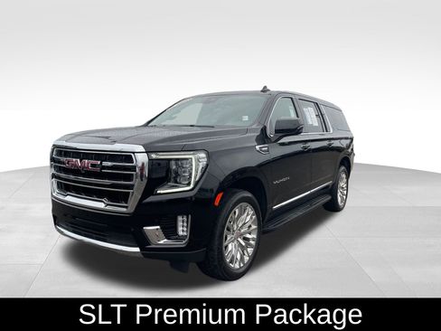 Used 2024 GMC Yukon XL SLT w/ SLT Premium Package image 3