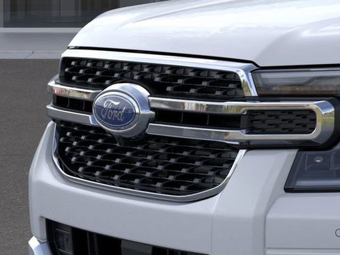 New 2025 Ford Ranger Lariat w/ Chrome Accent Package image 18
