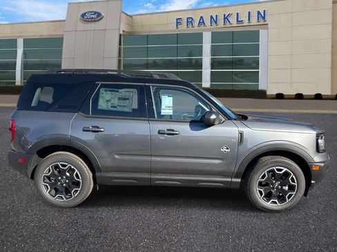 New 2025 Ford Bronco Sport Outer Banks AWD/4WD image 8