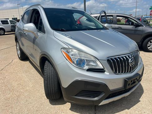 Used 2016 Buick Encore FWD image 5
