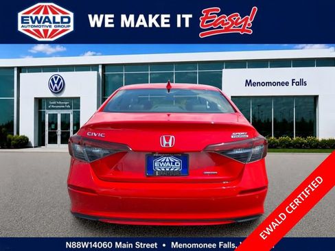 Used 2025 Honda Civic Sport Touring image 6