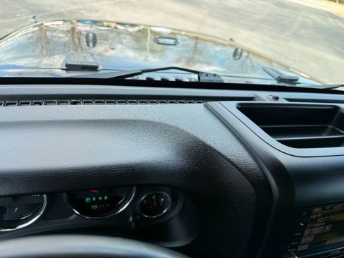 Used 2016 Jeep Wrangler Unlimited Sahara w/ Dual Top Group image 49