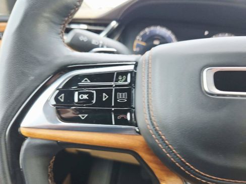 Used 2025 Jeep Grand Cherokee L Summit AWD/4WD image 26