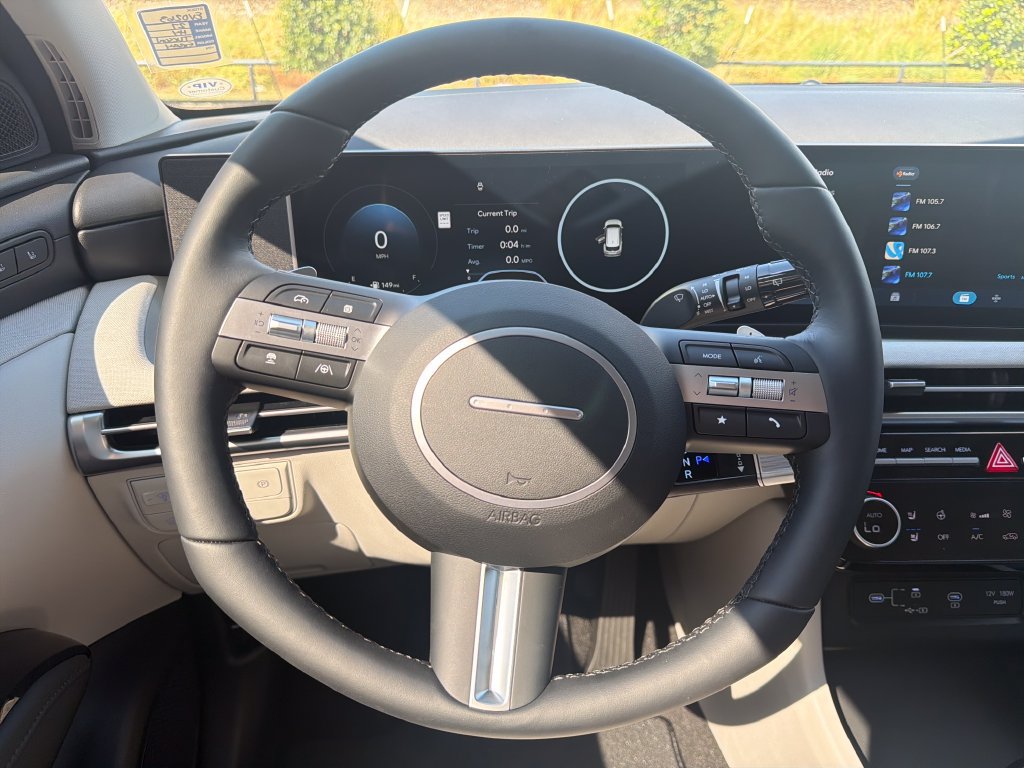 New 2026 Hyundai Tucson Limited AWD/4WD image 24