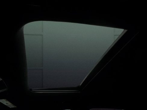 Used 2021 Dodge Charger SXT w/ Leather Interior Group image 13