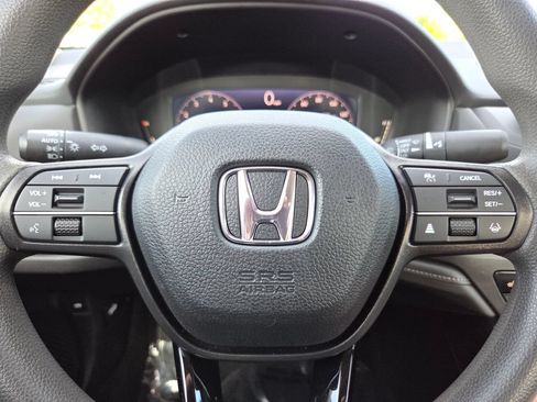 Used 2024 Honda Accord EX image 31
