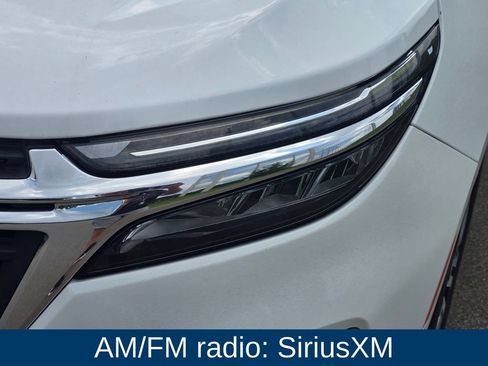 Used 2022 Chevrolet Equinox LT AWD/4WD image 6