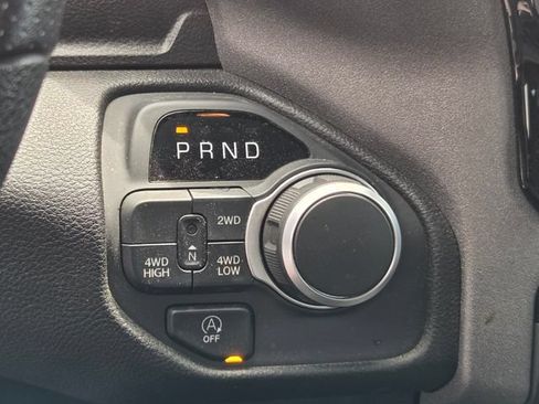 Used 2025 RAM 1500 Tradesman w/ Night Edition AWD/4WD image 9