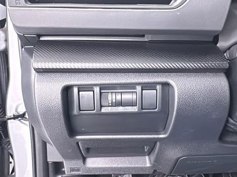 Certified 2024 Subaru Crosstrek 2.0i Premium image 35