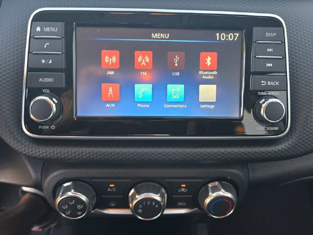 Used 2025 Nissan Kicks Play S FWD image 10