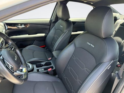Used 2024 Kia Forte GT-Line w/ GT-Line Premium Package FWD image 25