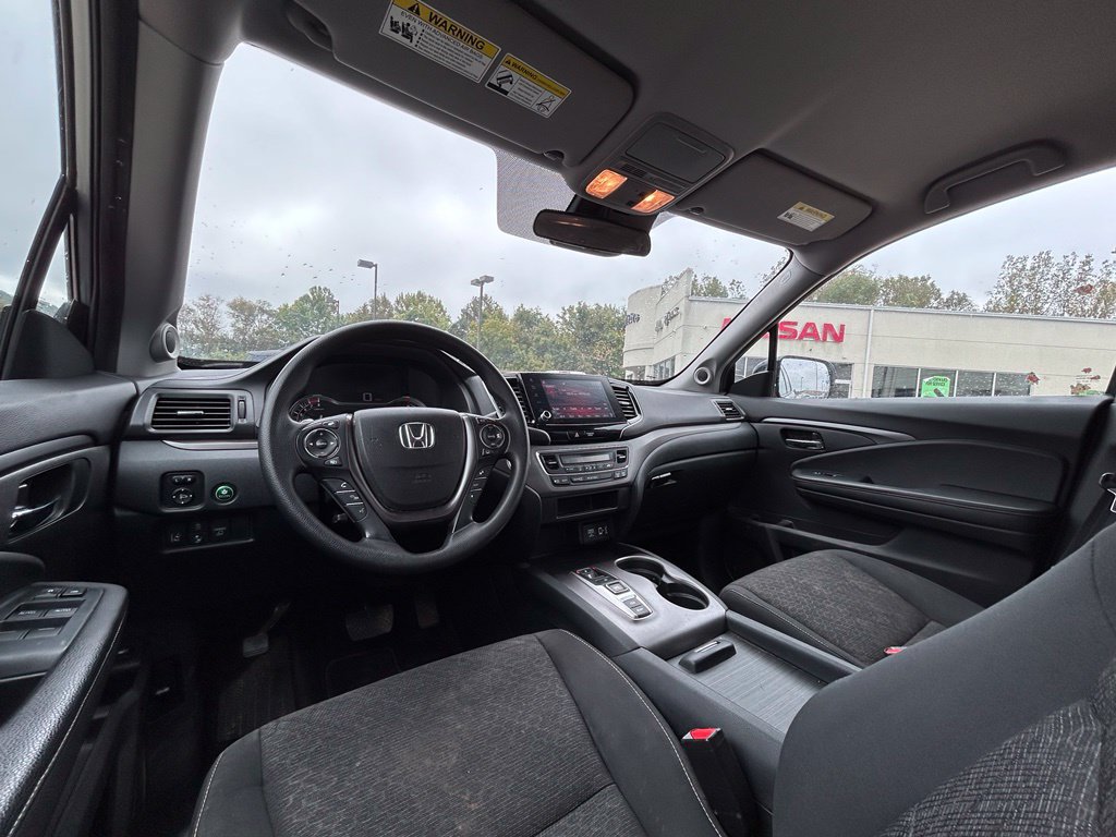 Used 2023 Honda Ridgeline Sport image 4