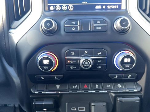 Used 2023 Chevrolet Silverado 2500 LT image 9