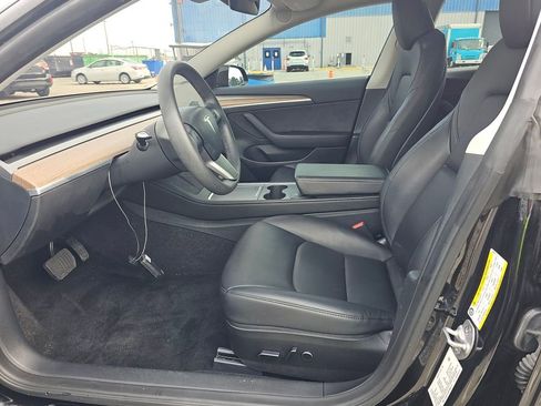 Used 2023 Tesla Model 3 Standard Range image 11