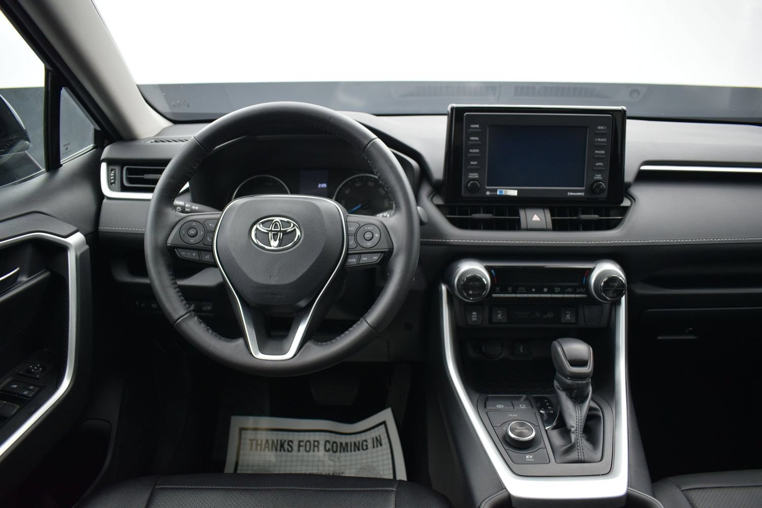 Used 2022 Toyota RAV4 XLE AWD/4WD image 15