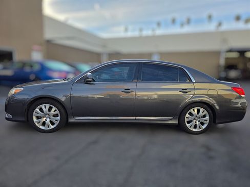 Used 2012 Toyota Avalon FWD image 4