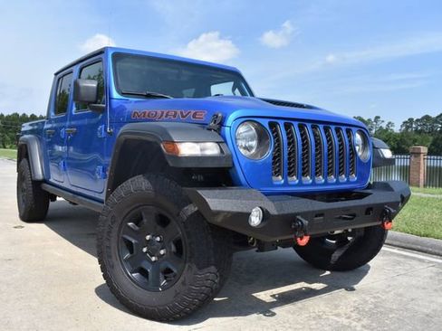 Used 2022 Jeep Gladiator Mojave w/ Trailer Tow Package AWD/4WD image 1