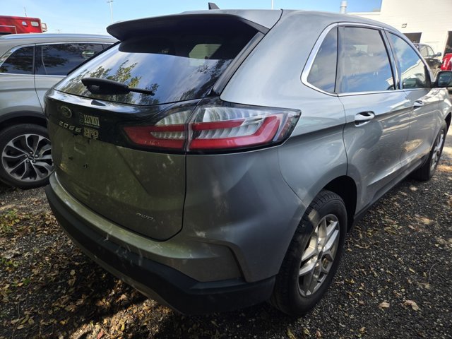 Used 2024 Ford Edge SEL w/ Convenience Package AWD/4WD image 4