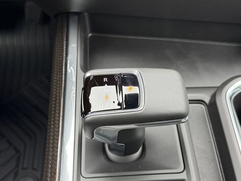 New 2026 Chevrolet Silverado 1500 LT Trail Boss w/ Convenience Package II AWD/4WD image 22