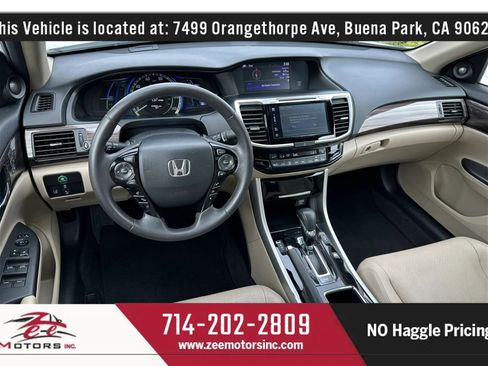 Used 2017 Honda Accord EX-L image 18