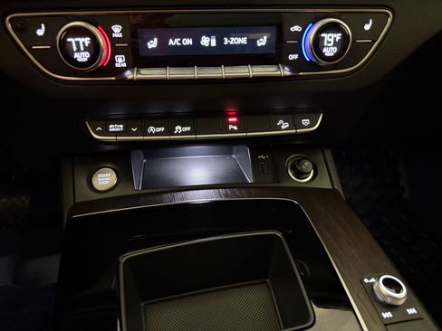 Used 2024 Audi Q5 2.0T Premium image 19