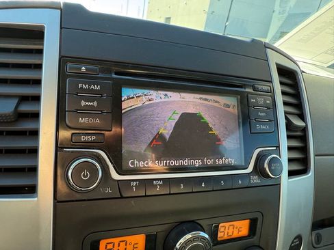 Used 2016 Nissan Frontier SV image 26