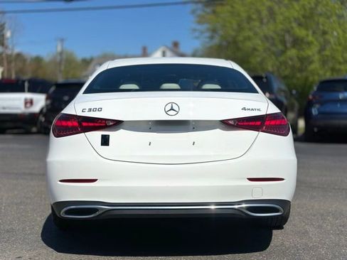 Used 2023 Mercedes-Benz C 300 4MATIC Sedan image 5