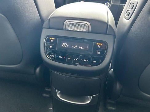 New 2026 Hyundai Ioniq 9 Limited image 37