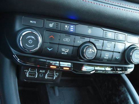 Used 2024 Dodge Durango R/T image 22