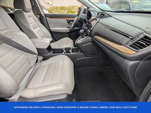 Used 2017 Honda CR-V Touring image 14
