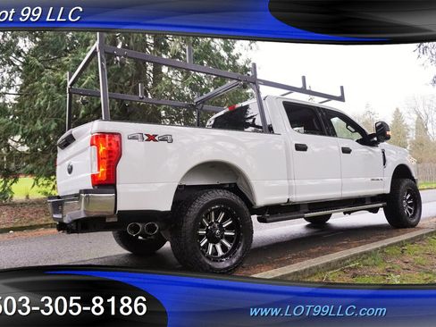 Used 2017 Ford F250 XLT image 9