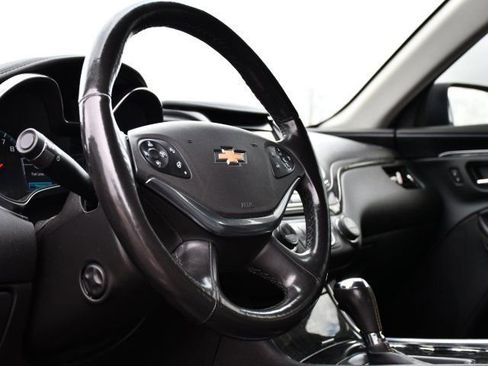 Used 2016 Chevrolet Impala LTZ w/ Enhanced Convenience Package image 15