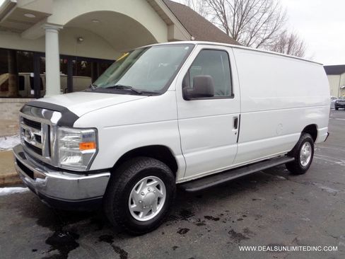 Used 2014 Ford E-250 and Econoline 250 E 250 3dr Cargo Van w/ Power Group image 1