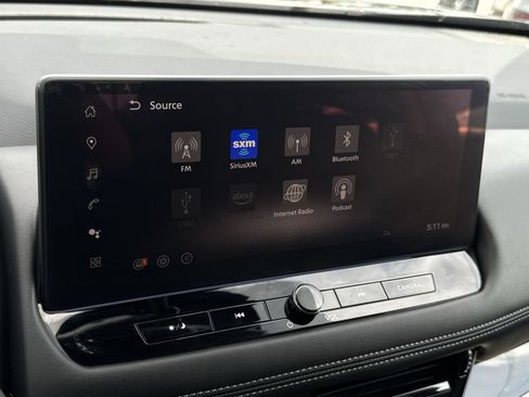 Used 2026 Nissan Rogue SL FWD image 18