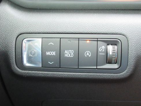 Used 2026 GMC Terrain Elevation w/ Black Edition FWD image 22