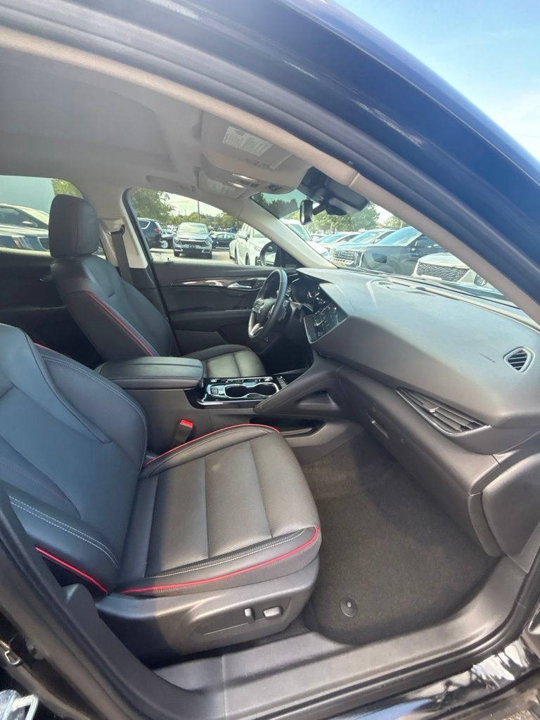Used 2023 Buick Envision Essence w/ Sport Touring Package AWD/4WD image 24