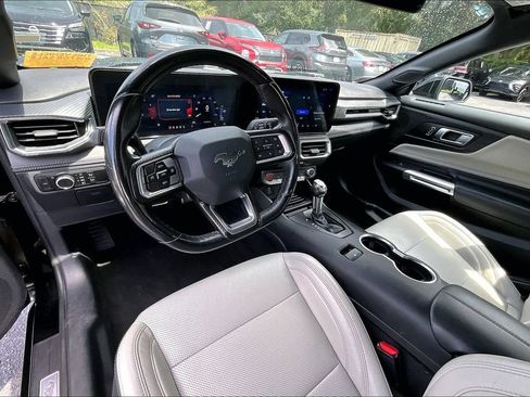 Used 2024 Ford Mustang Premium RWD image 7