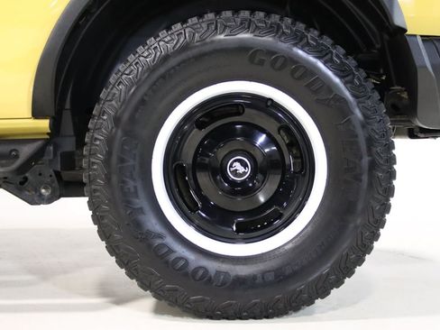 Used 2023 Ford Bronco Heritage Edition AWD/4WD image 78